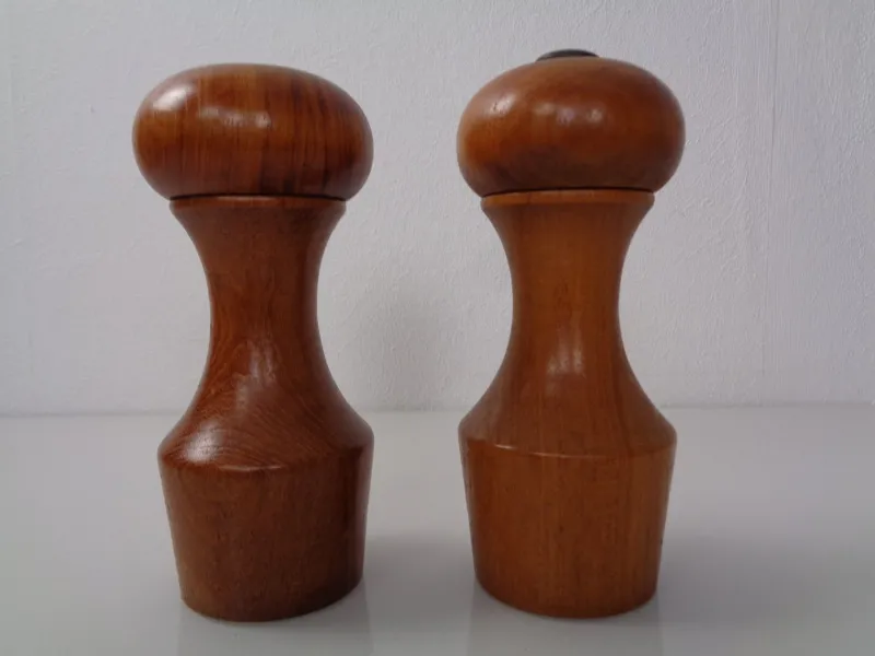Outlet Pamono Mid-Century Teak Salt Shaker and Pepper Mill by Zassenhaus, 1960s, Set of 2, Set of 2