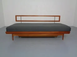 Pamono Mid-Century Teak Sofa or Daybed by Walter Knoll for Knoll Antimott, Germany, 1950s> Daybeds & Chaises Lounges