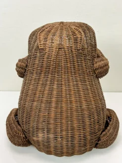Pamono Mid-Century Vintage Rattan Frog Magazine Holder, 1970s><noscript><img width=