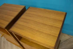 Pamono Mid-Century Walnut Bedside Tables by Alfred Cox, 1950s, Set of 2><noscript><img width=