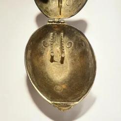 Pamono Mid-Century Walnut-Shaped Nutcracker in Brass, Italy, 1940s-1960s><noscript><img width=