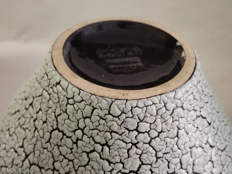 Pamono Mid-Century White Craquelure Fat Lava Vase, West Germany, 1970s> Vases