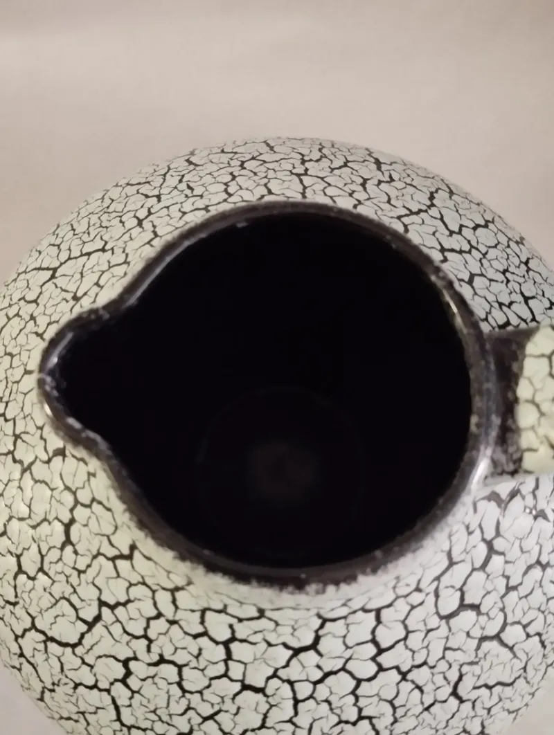 Pamono Mid-Century White Craquelure Fat Lava Vase, West Germany, 1970s> Vases