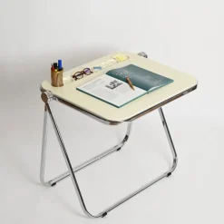 Pamono Mid-Century White Platone Folding Desk attributed to Giancarlo Piretti for Castelli, 1969> Desks