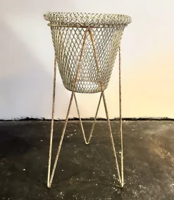 Clearance Pamono Mid-Century White Wire Planter from the Festival of Britain, 1951, Set of 2