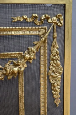 Hot Pamono Mid-19th Century Louis XVI Napoleon III Bronze Fireplace Screen