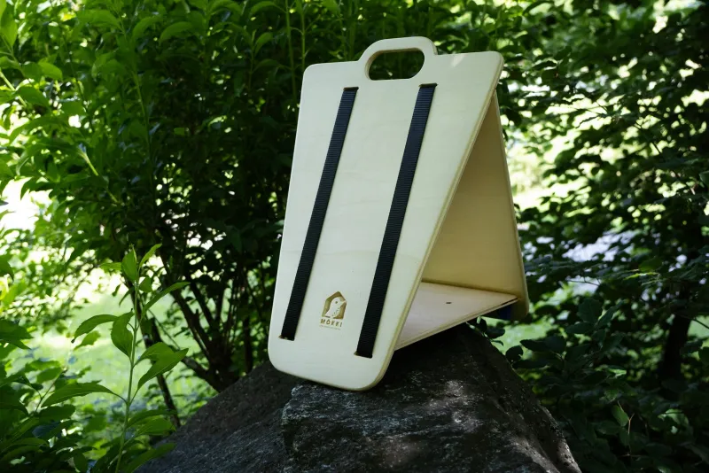 Clearance Pamono Mökki Triangular Bird Feeder by Andrea Pregl
