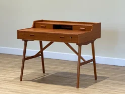 Pamono Model 56 Desk in Teak by Arne Wahl Iversen, 1960s> Desks