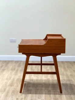 Pamono Model 56 Desk in Teak by Arne Wahl Iversen, 1960s><noscript><img width=