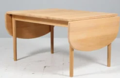 Online Pamono Model GE85 Coffee Table in Oak attributed to Hans J. Wegner for Getama, 2000s