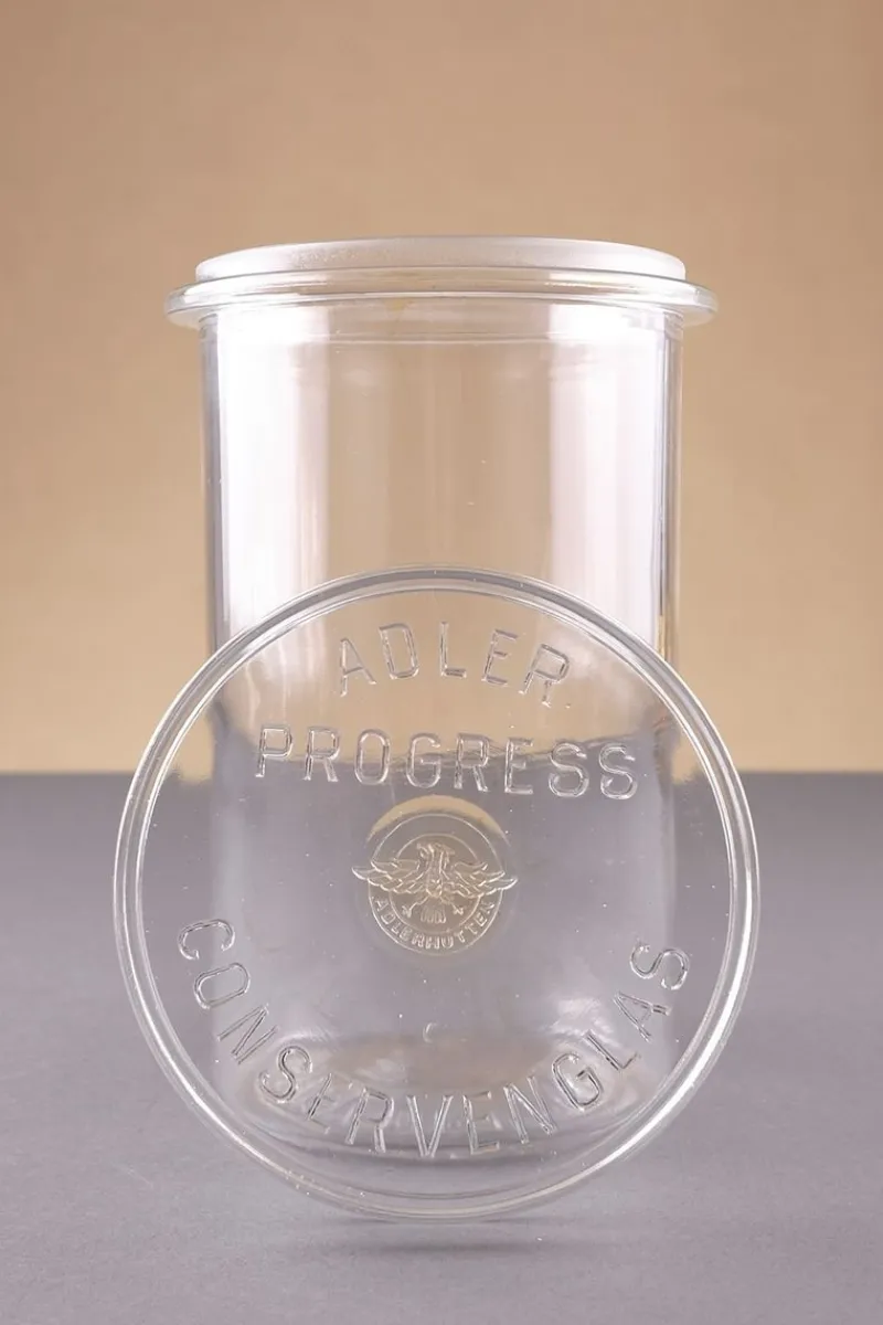 Pamono Model Progress Storage Glasses from Glashüttenwerke Adlerhütten, 1936, Set of 2> Glassware