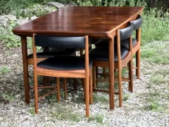 Pamono Model T3 Extendable Dining Table in Walnut by Tom Robertson for McIntosh, 1970s><noscript><img width=