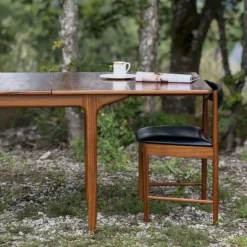 Pamono Model T3 Extending Dining Table in Walnut by Tom Robertson for McIntosh, 1970s> Dining Tables & Sets
