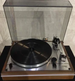 Outlet Pamono Model TD166 Turntable from Thorens, 1970s