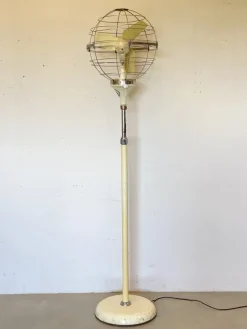 Pamono Model Zodiac Fan from San Giorgio, 1950s> Electronics