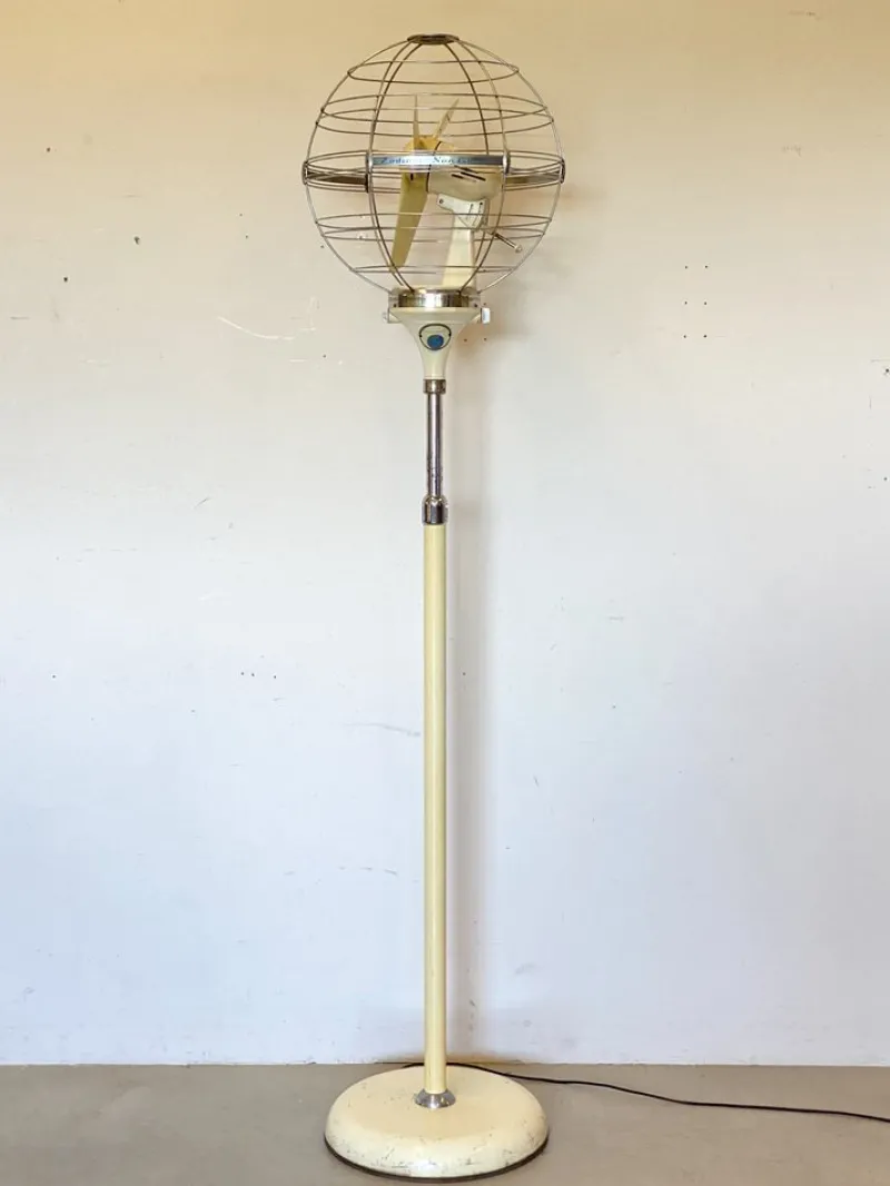 Pamono Model Zodiac Fan from San Giorgio, 1950s> Electronics