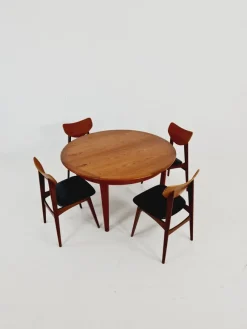 Sale Pamono Modern Danish Expandable Dining Table in Teak, 1960s
