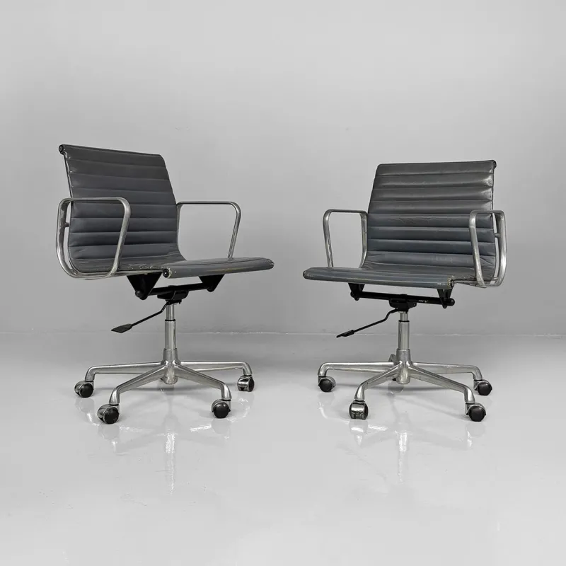 New Pamono Modern Italian Leather Office Chairs by Charles and Ray Eames for ICF, 1970s, Set of 2