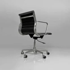New Pamono Modern Italian Leather Office Chairs by Charles and Ray Eames for ICF, 1970s, Set of 2