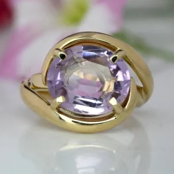 Pamono Modern Second-Hand Amethyst 18 Karat Yellow Gold Swirl Ring><noscript><img width=