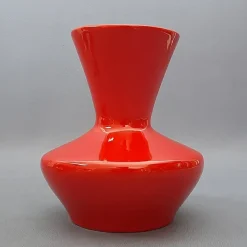 Pamono Modern Space Age Red Ceramic Vase by Pietro Arosio for Parravicini, 1970s><noscript><img width=
