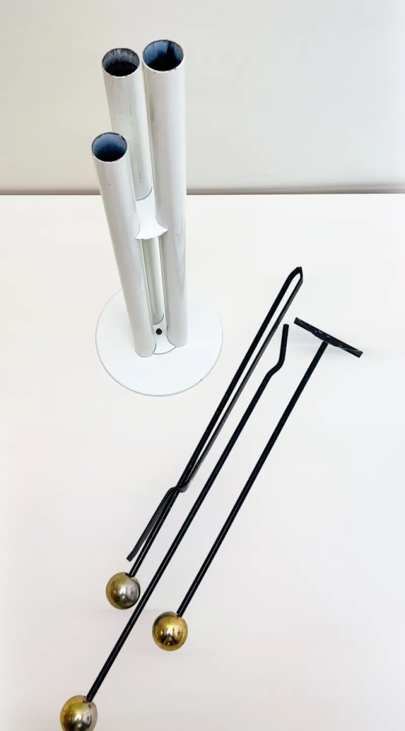 Pamono Modern Style White Steel and Gold Fireplace Tools in Holder, 1970s, Set of 4> Fireplaces And Mantels