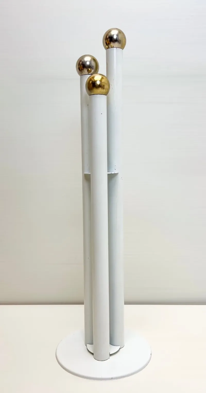 Pamono Modern Style White Steel and Gold Fireplace Tools in Holder, 1970s, Set of 4> Fireplaces And Mantels