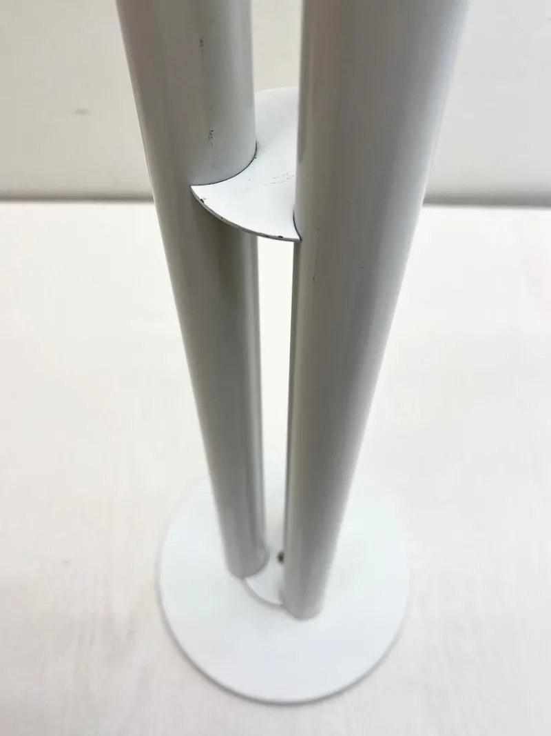 Pamono Modern Style White Steel and Gold Fireplace Tools in Holder, 1970s, Set of 4> Fireplaces And Mantels