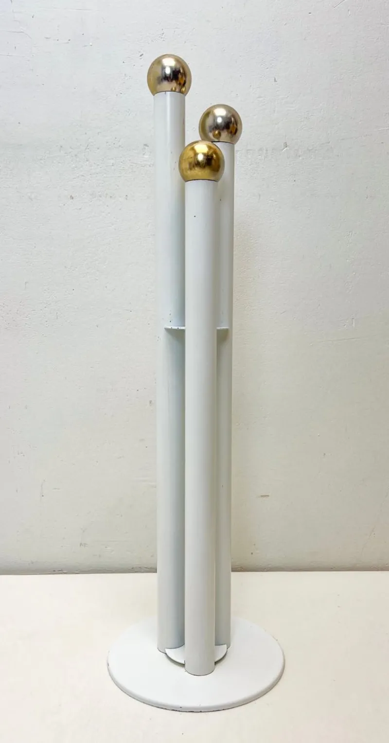 Pamono Modern Style White Steel and Gold Fireplace Tools in Holder, 1970s, Set of 4> Fireplaces And Mantels