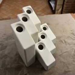 Pamono Modern White Ceramic Design Vases by Enzo Bicchioli for Il Picchio, 1970s, Set of 2><noscript><img width=