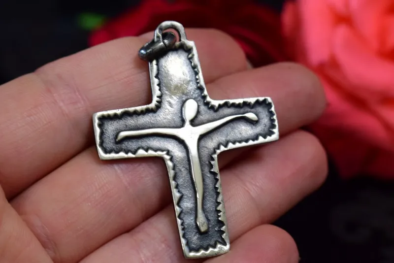 New Pamono Modernist Pectoral Cross in Sterling Silver by Reyt, 1950s