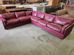 Pamono Modular Corner Sofa in Bordeaux Leather from Poltrona Frau, Italy, 1970s, Set of 3