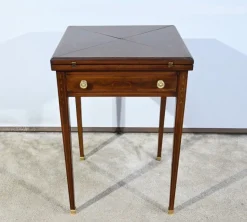 Pamono Molden Mahogany Handkerchief Table, 1920s> Game Tables