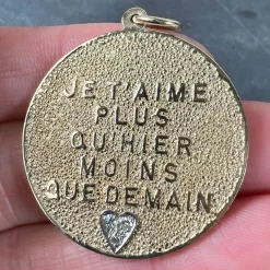 Pamono More Than Yesterday Diamond Heart 14k Yellow Gold Love Charm Pendant by Merrin, 1960s><noscript><img width=