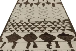 Pamono Moroccan Style Rug with Geometric Patterns from R&K Principal Jahanshah Nazmiyal><noscript><img width=