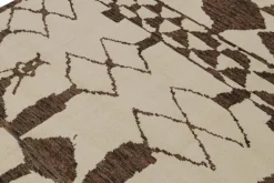 Outlet Pamono Moroccan Style Rug with Geometric Patterns from R&K Principal Jahanshah Nazmiyal