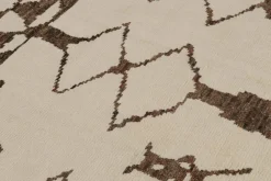 Outlet Pamono Moroccan Style Rug with Geometric Patterns from R&K Principal Jahanshah Nazmiyal
