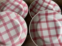 Pamono Moulin Des Loups Pink Tablecloth Dinnerware Set, 1950s, Set of 13
