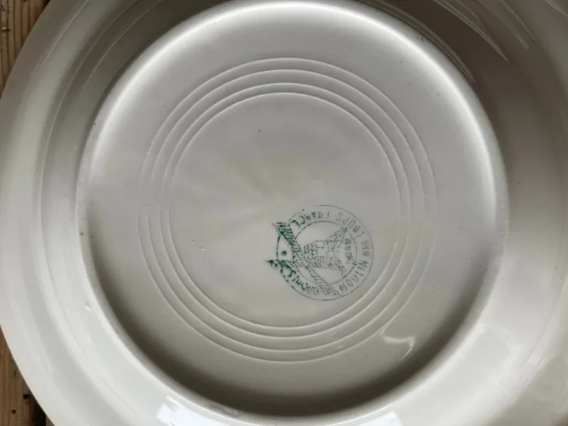 Pamono Moulin Des Loups Pink Tablecloth Dinnerware Set, 1950s, Set of 13