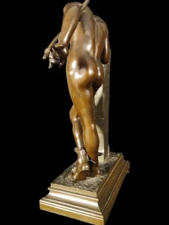 Clearance Pamono Moulin, Figurative Sculpture, 19th Century, Bronze