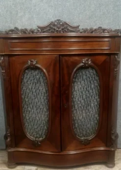 Clearance Pamono Napoleon III Curved Display Case in Mahogany, 1850s