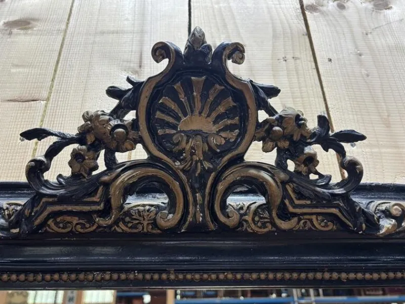 Outlet Pamono Napoleon III Mirror with Pediment