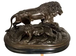 Outlet Pamono Naturalistic Sculpture, 1890s, Metal on Wood Base