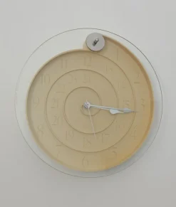 Pamono Nautilus Clock by Oscar Tusquets for Mobles, 1995> Clocks