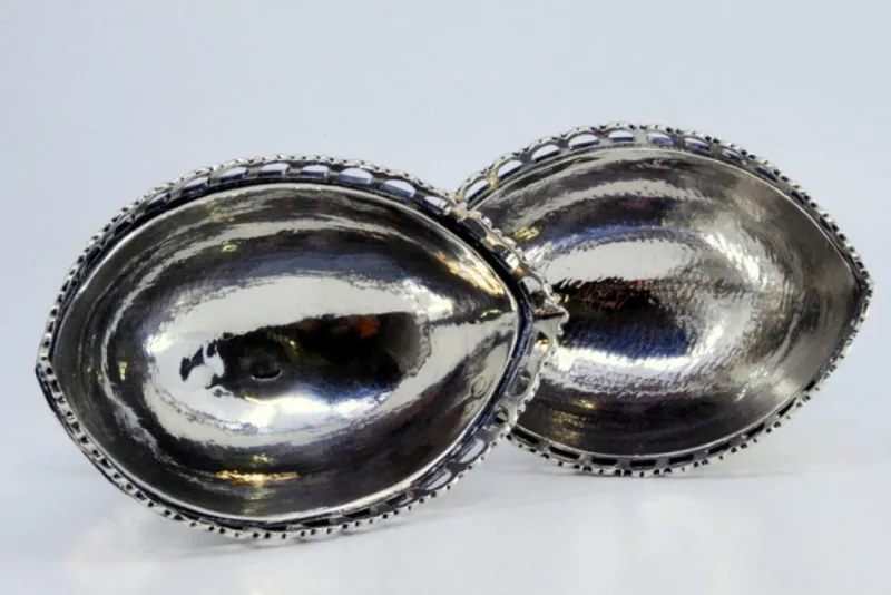 Outlet Pamono Nave-Shaped Silver Salt and Pepper Shakers with Scalloped Rims, Set of 2