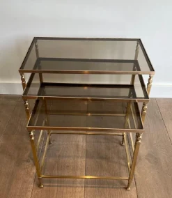 Pamono Neoclassical Brass Nesting Tables by Maison Ramsay, Set of 3><noscript><img width=