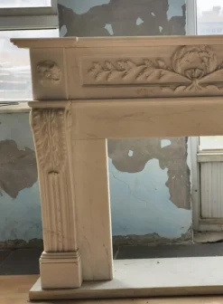 New Pamono Neoclassical Hand-Carved White Marble Fireplace Mantle with Laurel and Rosette