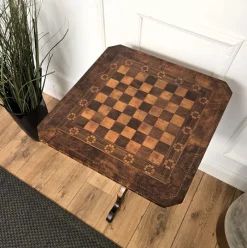 New Pamono Neoclassical Italian Walnut Inlay Tripod Game Table, 1950s