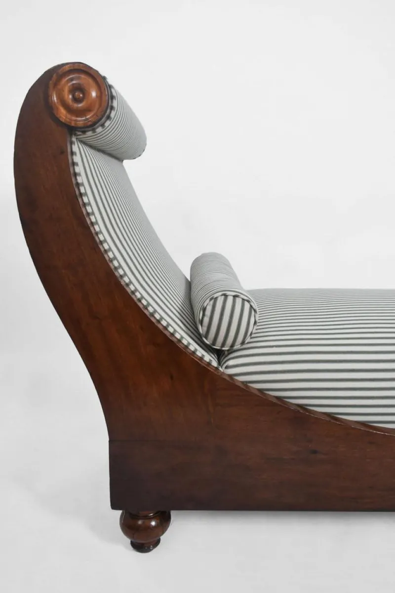 Pamono Neoclassical Mahogany Daybed, 19th Century> Daybeds & Chaises Lounges