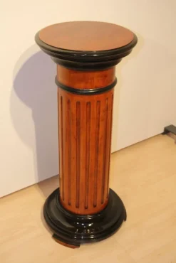 Clearance Pamono Neoclassical Rotating Pedestal in Beech Wood, Germany, 1920s
